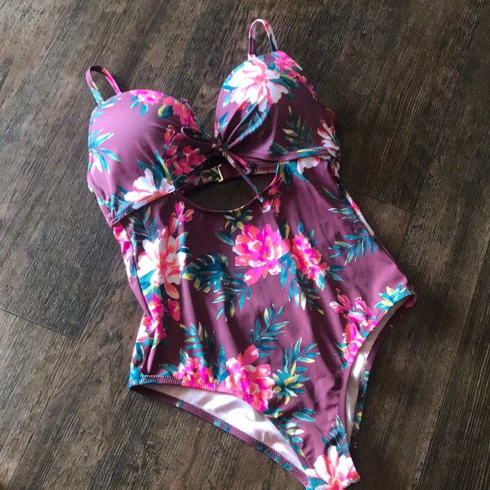 Shade & shore Swimwear